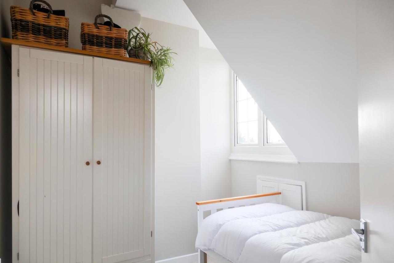 Hereford City - St Owens Terrace - Comfortable & Spacious Well Presented Three Storey House, Perfect For A Weekend Away & Exploring The City On Foot - Hosted By Rentmyhouse 外观 照片