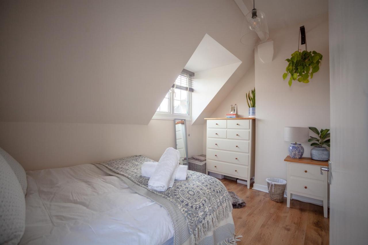 Hereford City - St Owens Terrace - Comfortable & Spacious Well Presented Three Storey House, Perfect For A Weekend Away & Exploring The City On Foot - Hosted By Rentmyhouse 外观 照片